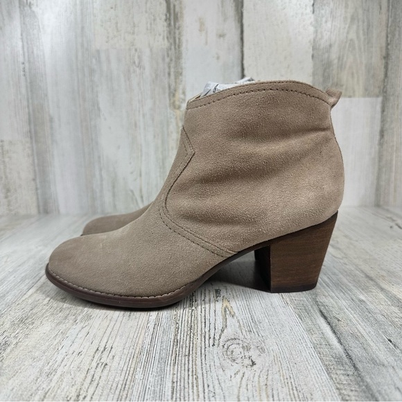 Lands' End Harris Suede Leather Chelsea Bootie in Taupe #582 - Picture 1 of 12
